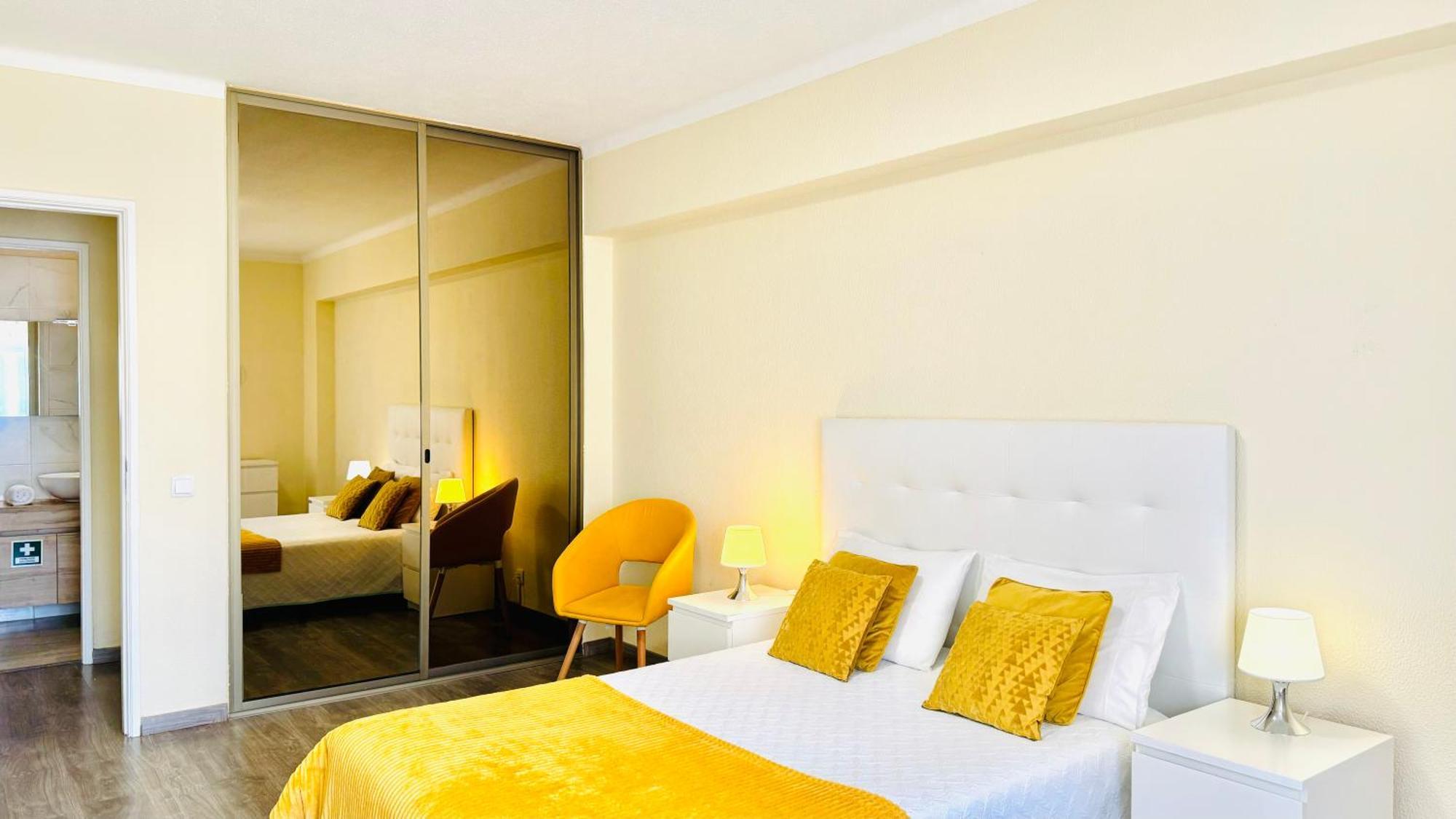 Praia Da Rocha, 5-F, Charming Apartment With Air Conditioning - Patio Da Rocha By Ig Portimão Buitenkant foto