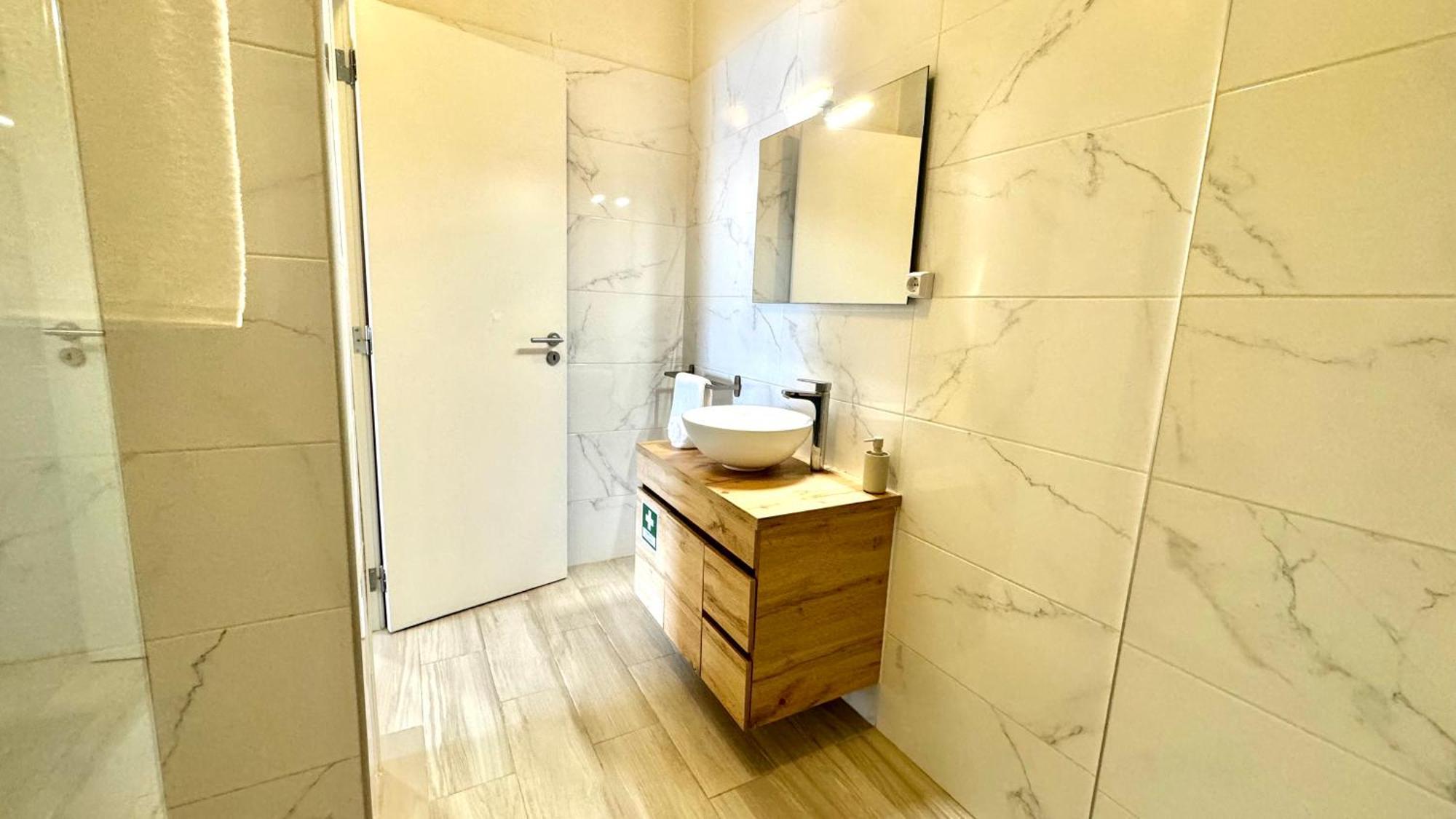 Praia Da Rocha, 5-F, Charming Apartment With Air Conditioning - Patio Da Rocha By Ig Portimão Buitenkant foto
